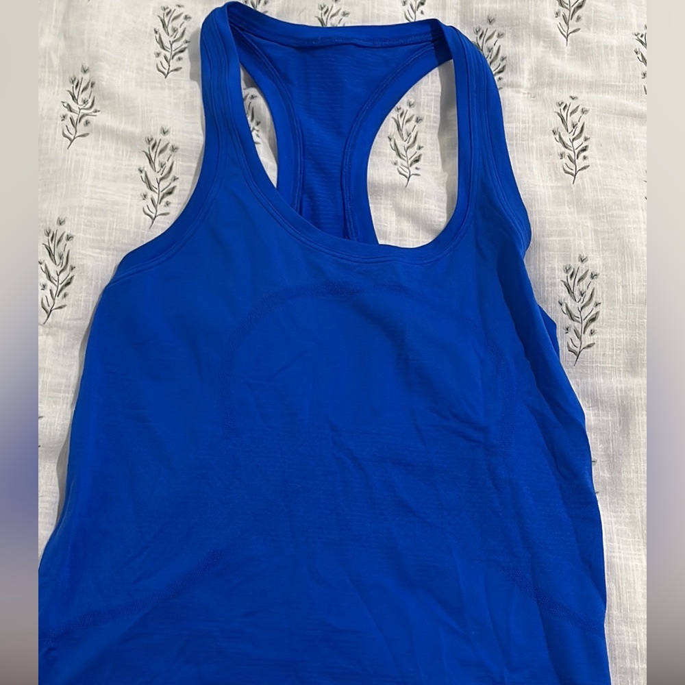 Lululemon blue racer back top